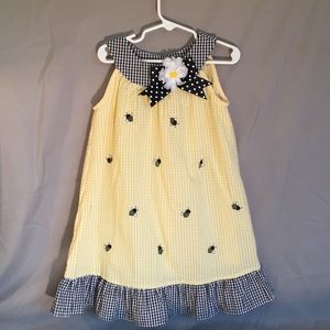 Gingham dress. Girls Size 5.